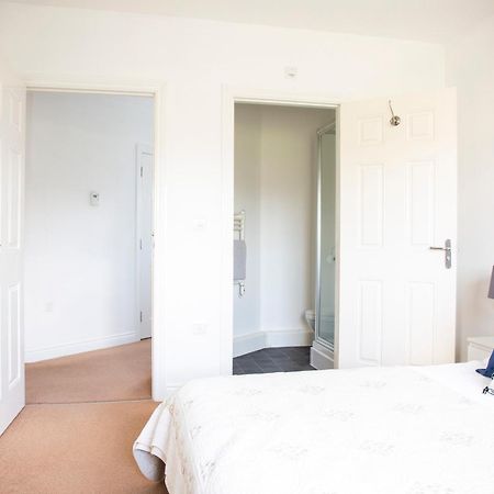 Superb Apartment In Stratford Upon Avon With Free Parking & Wi-Fi Zimmer foto