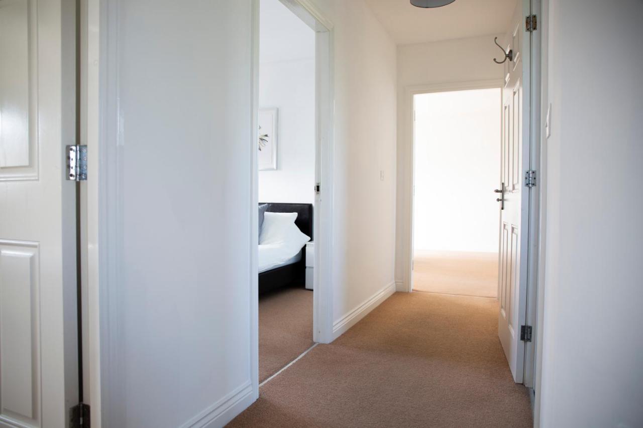 Superb Apartment In Stratford Upon Avon With Free Parking & Wi-Fi Exterior foto